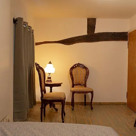 Hohenberg Haeuschen Semesterbostad